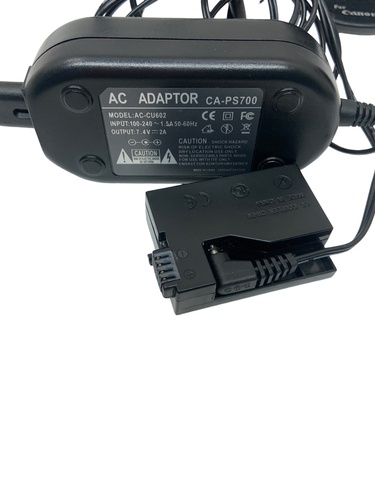 Cámara Réflex CANON EOS 700D + EF-S 18-55MM