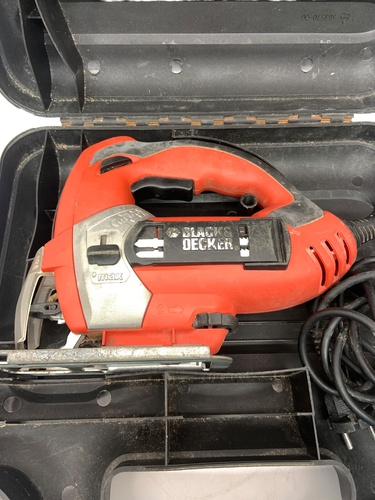 Caladora Eléctrica BLACK & DECKER KS999E 60