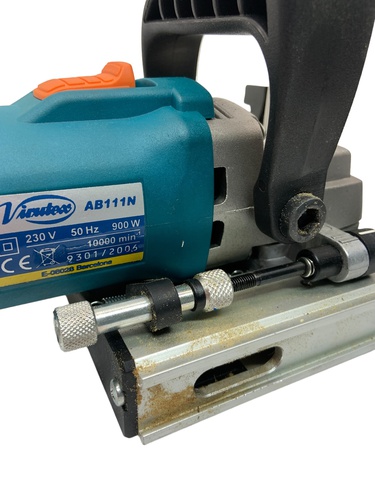 Fresadora Eléctrica VIRUTEX ab111n 800 W