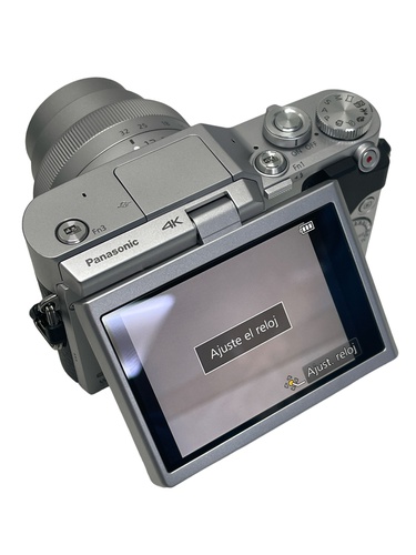 Cámara Evil PANASONIC LUMIX G (DC-GX880)