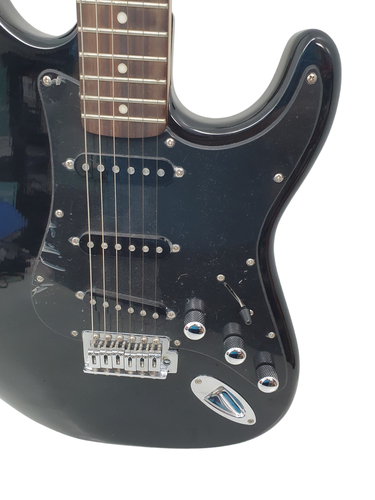 Guitarra Eléctrica KRAMER FOCUS 111S 6 Cuer