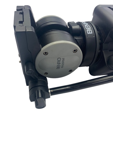 Trípode BERNO kh25rm