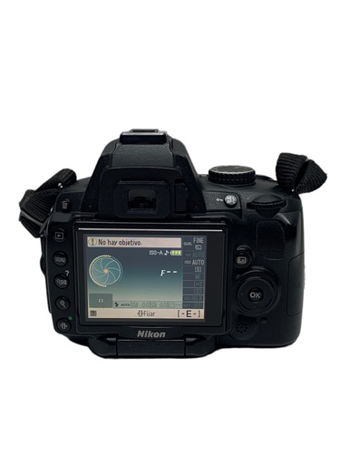 Cámara Réflex NIKON D5000