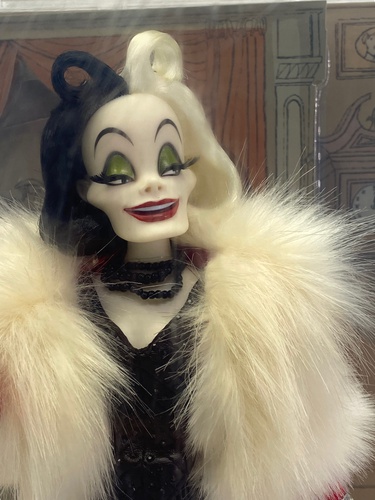 Varios Decoración DISNEY figura cruella de 