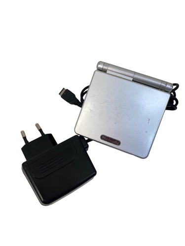 NINTENDO GAMEBOY ADVANCE SP