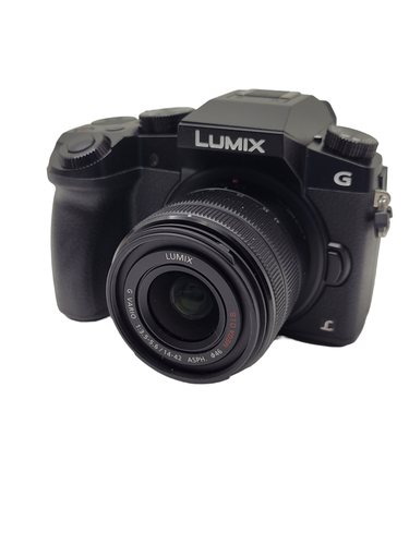 LUMIX PANASONIC DMC-G7