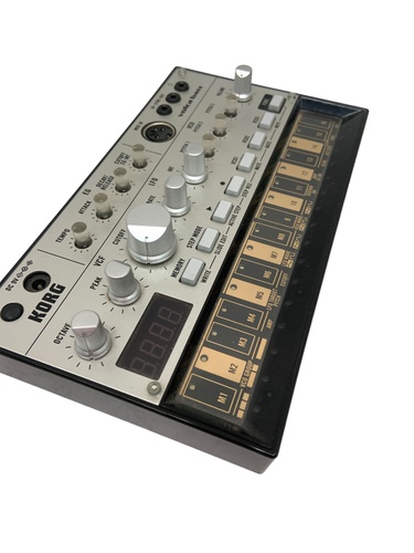 Sintetizador KORG VOCAL BASS