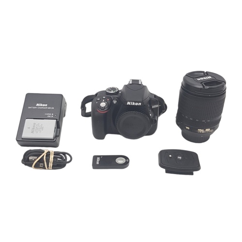 Cámara Réflex NIKON D3300 18-105MM 24.2 SD 