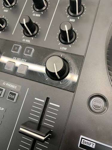 MESA DJ TRAKTOR KONTROL S2