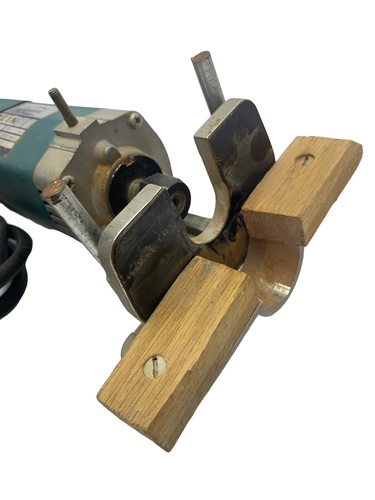 Fresadora Eléctrica VIRUTEX Z81N