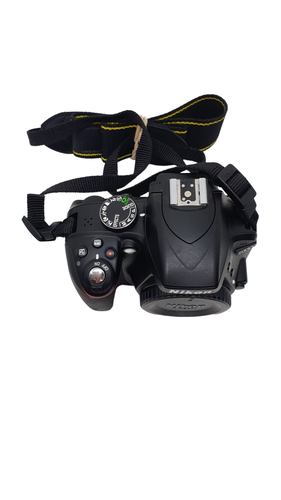 CAMARA REFLEX NIKON D3300 24,2 MPX SDHC