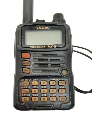 Walkie Talkie YAESU VX-6E DUAL-BAND