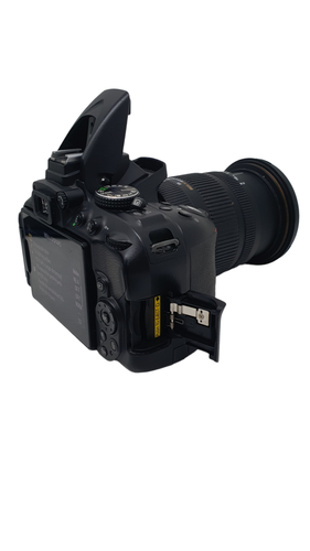 Cámara Réflex NIKON D5300 + SIGMA ZOOM 17-5