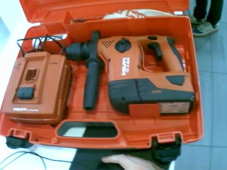 Taladro Batería HILTI TE 4-A22 22 V 3.0Ah 1