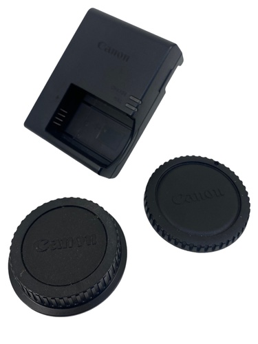 CANON EOS REBEL T7i (800D) + 18-135 MM