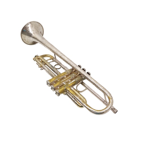 Trompeta BACH STRADIVARIUS PABELLON 43