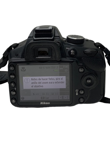 Cámara Réflex NIKON D3200 + AF-S DX ED 18-5