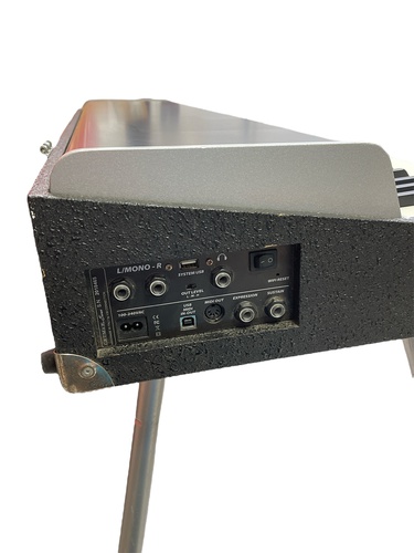 Piano CRUMAR SEVEN Tecla Contrapesada 6 Oct