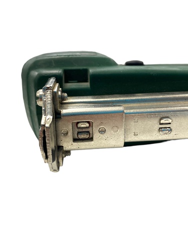 Clavadora Eléctrica BOSCH PTK 19E