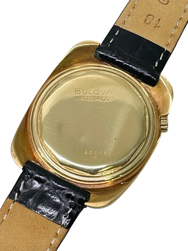 Reloj de Oro BULOVA ACCUTRON 18K Automático