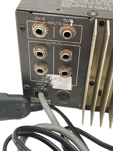 Amplificador HIFI PEAVEY M-2600 MK-V