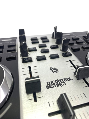 Mesa Dj HERCULES DJ CONTROL INSTINCT