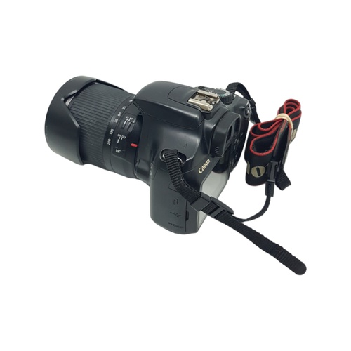 Cámara Réflex CANON EOS 1100D 12.1 SD Con O