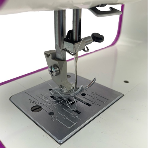 MÁQUINA DE COSER ALFA NEXT 20