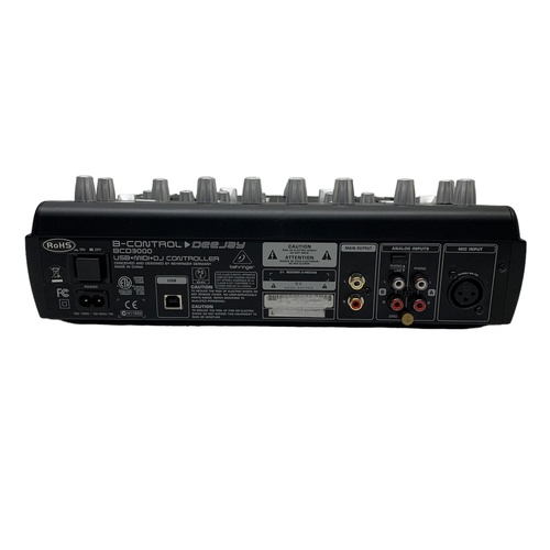Mesa Dj behringer BCD3000