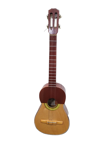 Ukelele CUATRO