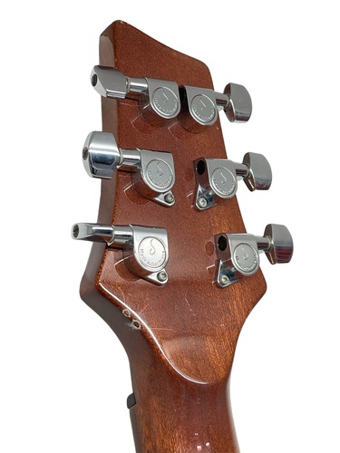 Guitarra Eléctrica FAME FORUM IV 6 Cuerdas 