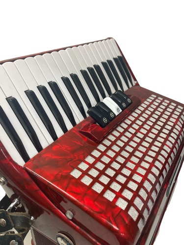 Acordeón ESTRELLA 60 BAJOS