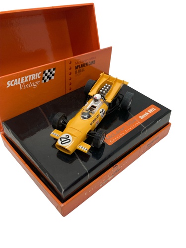 Coche Slot SCALEXTRIC MCLAREN M9A