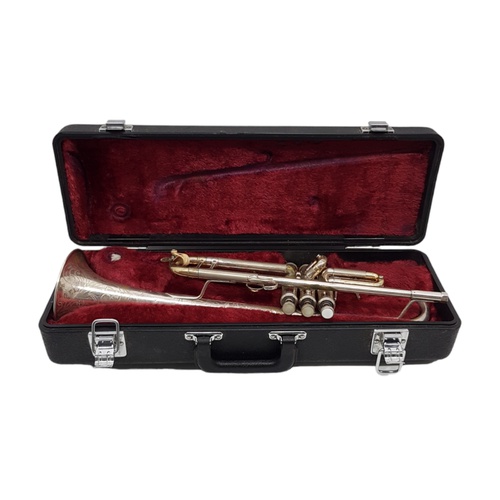 Trompeta BACH STRADIVARIUS PABELLON 43