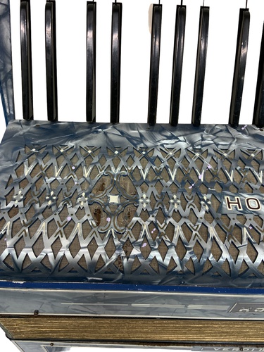 Acordeón HOHNER VERDI III 120 Bajos