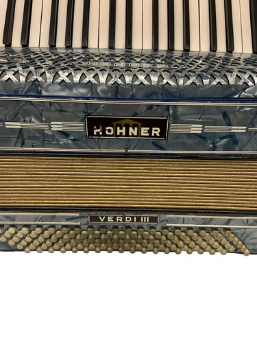 Acordeón HOHNER VERDI III 120 Bajos