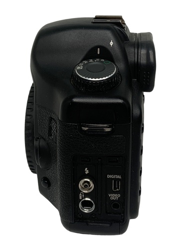 Cámara Réflex CANON EOS 5D 20 MPX Solo Cuer