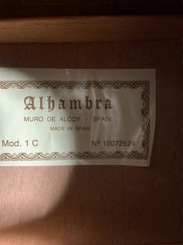 Guitarra Clásica ALHAMBRA 1C 6 Cuerdas