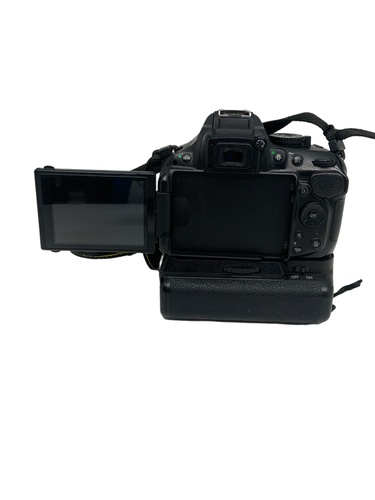 Cámara Réflex NIKON D5200+AF-S DX 18-55MM 1