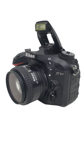 Cámara Réflex NIKON D7100 + NIKON AF NIKKOR