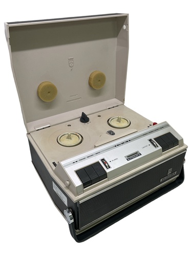 GRUNDIG MAGNETOFON DE BOBINA ABIERTA VINTAG