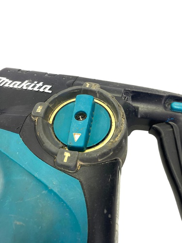 Martillo Eléctrico MAKITA HR2810 Combinado 