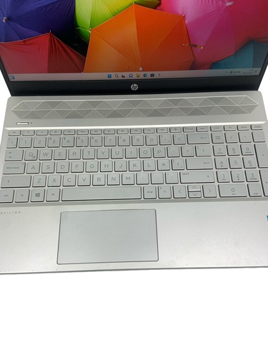 Portátil HP PAVILION 240 GB SSD 16 GB Intel