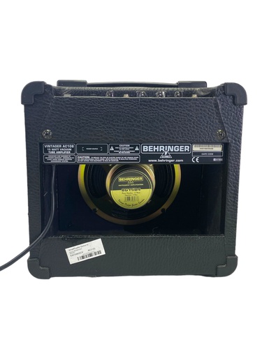 Amplificador Guitarra BEHRINGER