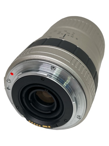 Objetivo SIGMA 100-300MM 1:4.5-6.7 DL