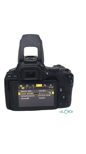 Cámara Réflex CANON EOS 250D + EF-S 18-55MM