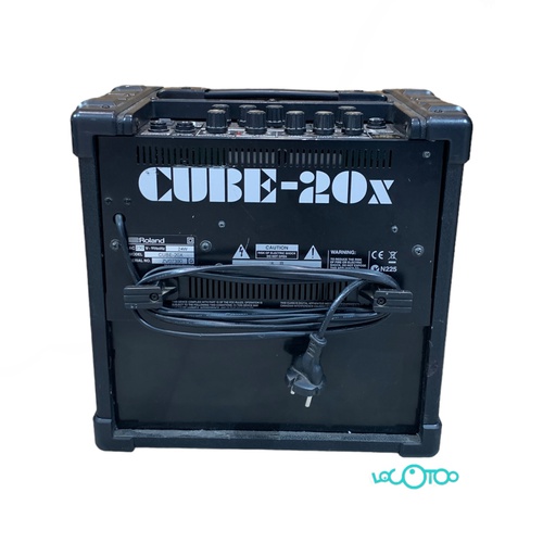 Amplificador Guitarra ROLAND CUBE 20X