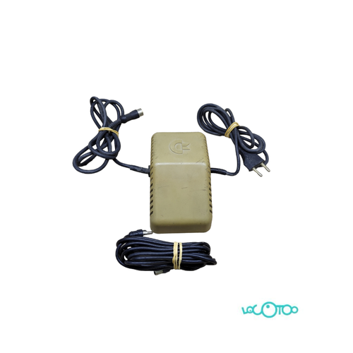 Consola COMMODORE 64