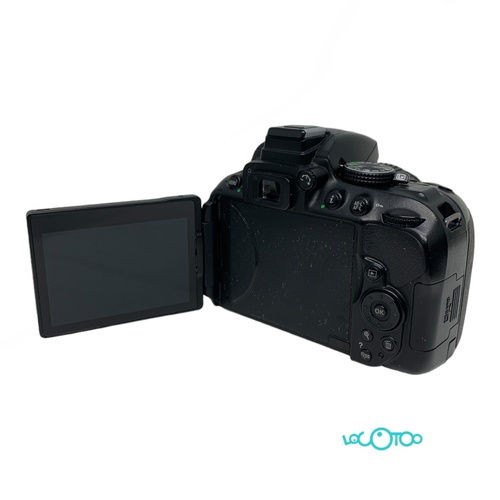 Cámara Réflex NIKON D5300 + 18-55MM 18-55 m