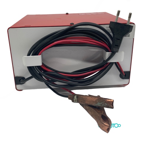 Cargador Baterías FERVE F-806